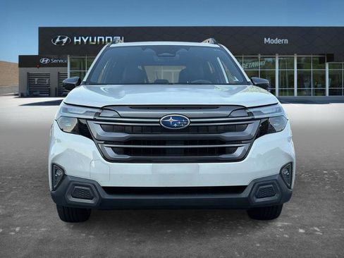 Used 2025 Subaru Forester Limited w/ Popular Package #1 AWD/4WD image 2