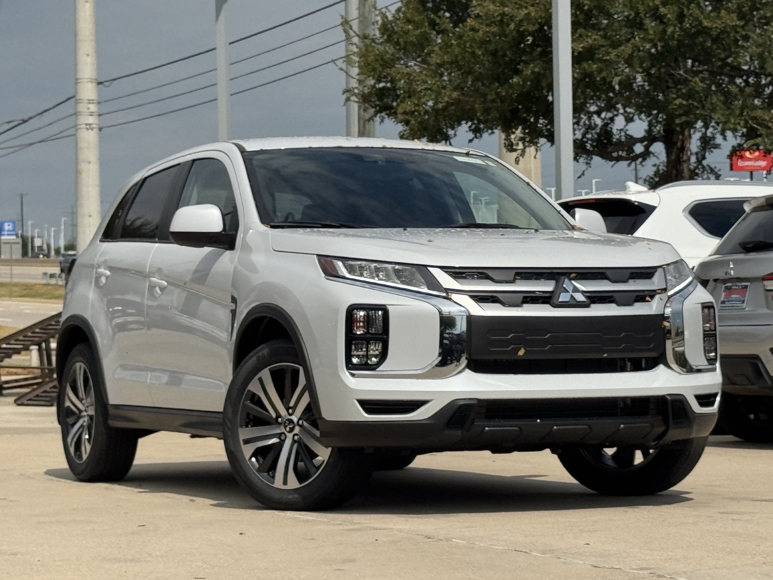 New 2027 Mitsubishi Outlander Sport ES AWD/4WD image 2
