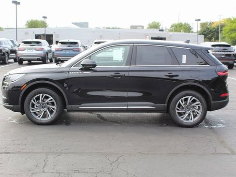 New 2023 Lincoln Corsair AWD w/ Equipment Group 101A image 6
