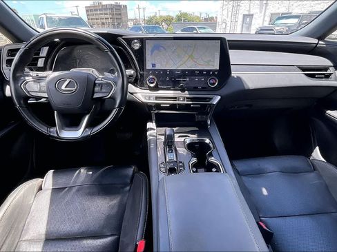 Used 2024 Lexus RX 450h AWD w/ Luxury Package image 10