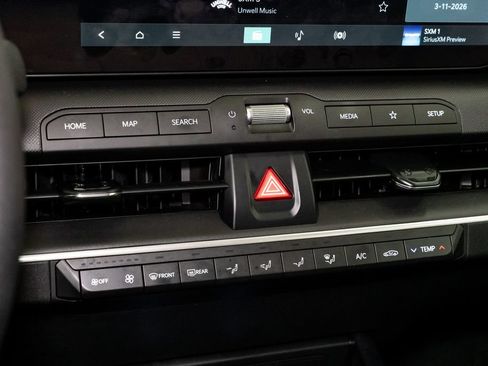 Certified 2025 Kia K4 FWD image 17