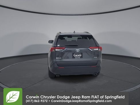 Used 2024 Toyota RAV4 XLE image 12