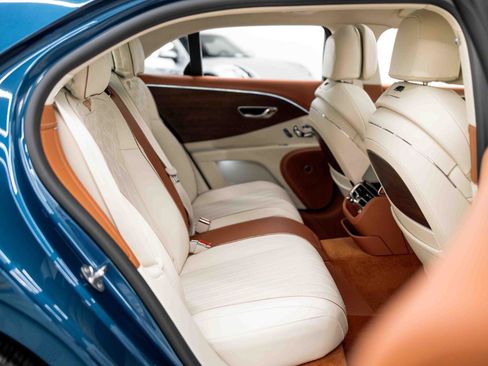 Used 2022 Bentley Flying Spur W12 AWD/4WD image 67