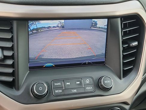 Used 2017 GMC Acadia Denali FWD image 25