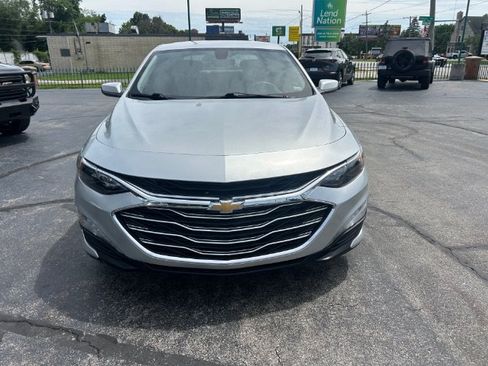 Used 2021 Chevrolet Malibu LT FWD image 8