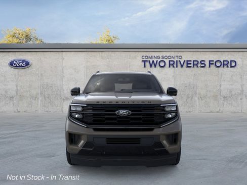 New 2026 Ford Expedition Platinum image 6