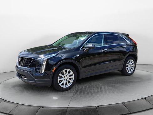 Used 2020 Cadillac XT4 Luxury FWD image 3