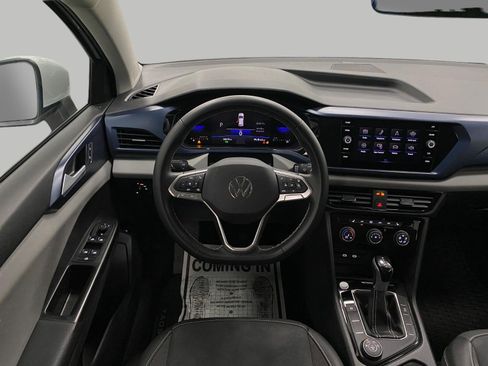 Used 2023 Volkswagen Taos SE w/ Panoramic Sunroof Package AWD/4WD image 13