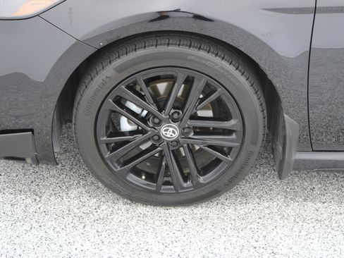 Used 2026 Toyota Camry SE w/ Convenience Package FWD image 11