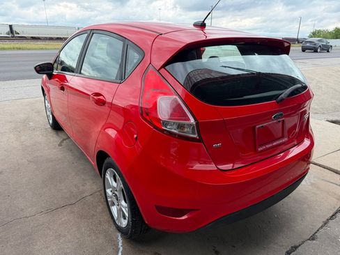 Used 2015 Ford Fiesta SE FWD image 29