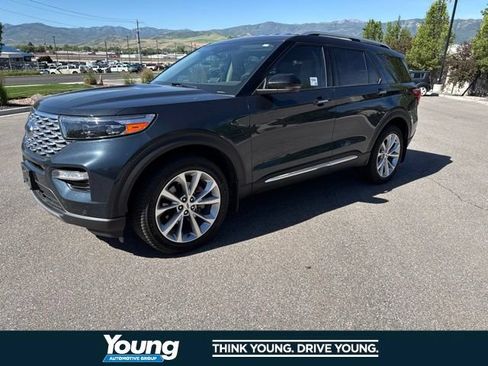 Used 2023 Ford Explorer Platinum w/ Technology Package AWD/4WD image 1