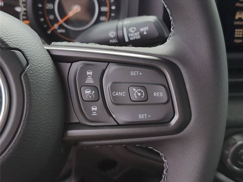 New 2026 Jeep Gladiator Sport AWD/4WD image 29