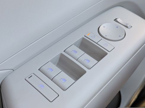 New 2026 Hyundai Kona SE image 21