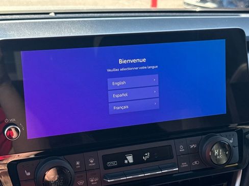 Used 2024 Toyota Grand Highlander XLE image 22