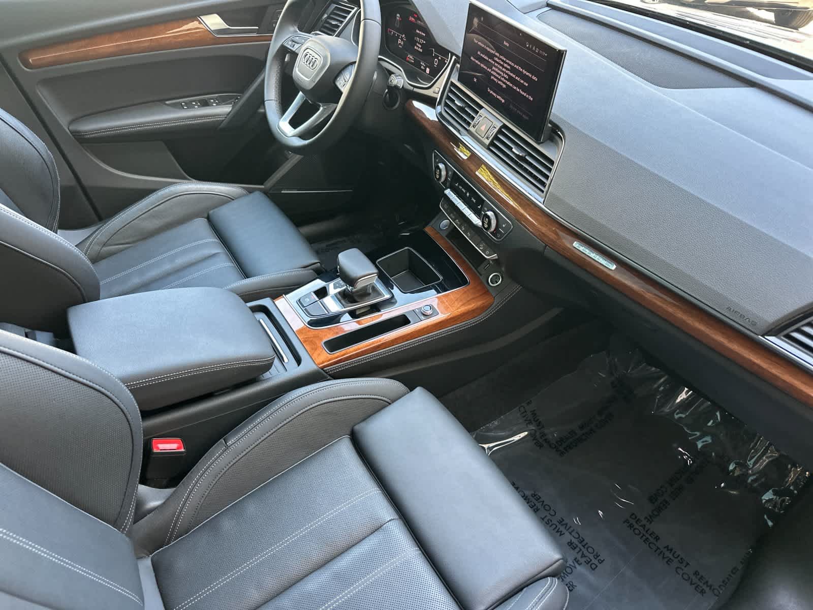 Used 2023 Audi Q5 2.0T Prestige AWD/4WD image 16