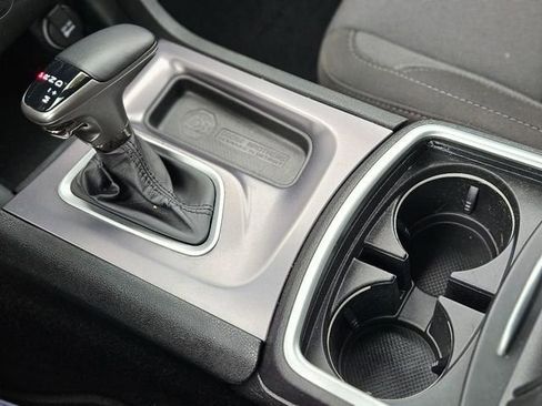 Used 2021 Dodge Charger SXT image 24