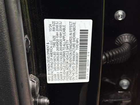 Certified 2025 Honda Passport EX-L image 20