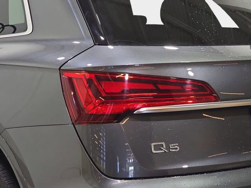 Used 2023 Audi Q5 2.0T Premium Plus w/ Premium Plus Package AWD/4WD image 33