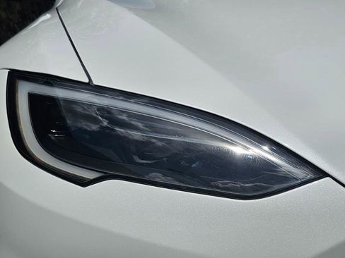 Used 2023 Tesla Model S Plaid AWD/4WD image 25