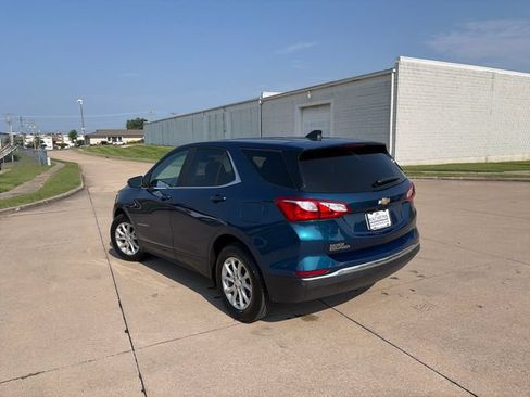 Used 2021 Chevrolet Equinox LT FWD image 3