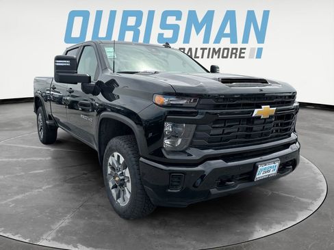 New 2026 Chevrolet Silverado 2500 Custom AWD/4WD image 1