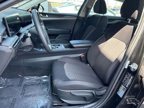 Used 2025 Kia K5 LXS image 36