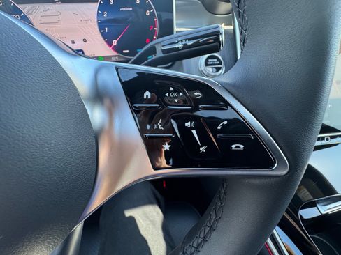 Certified 2026 Mercedes-Benz GLC 300 4MATIC image 30