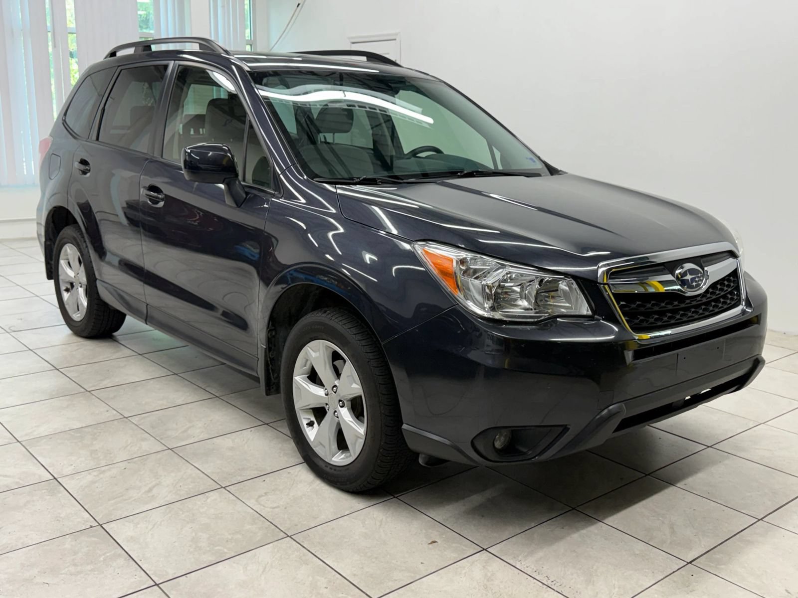 Used 2016 Subaru Forester 2.5i Premium AWD/4WD image 1