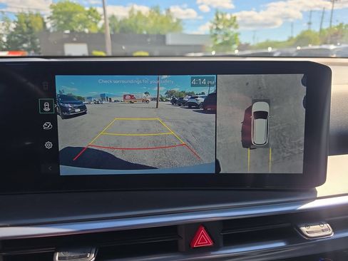 Certified 2025 Kia Sorento SX Prestige AWD/4WD image 20