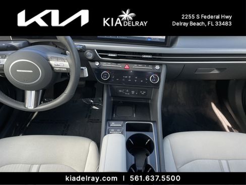 Used 2024 Hyundai Sonata SEL w/ Convenience Package image 12