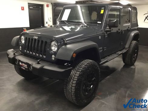 Used 2017 Jeep Wrangler Unlimited Sport w/ Quick Order Package 24S image 6