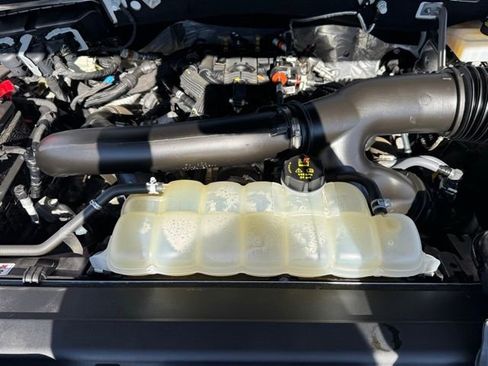 Used 2022 Ford Expedition Platinum image 30