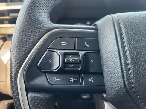 Certified 2025 Toyota Tacoma TRD Sport AWD/4WD image 26