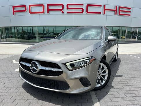 Used 2021 Mercedes-Benz A 220 image 1