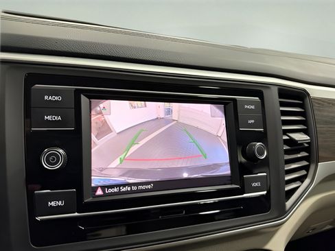 Used 2022 Volkswagen Atlas SE FWD image 21
