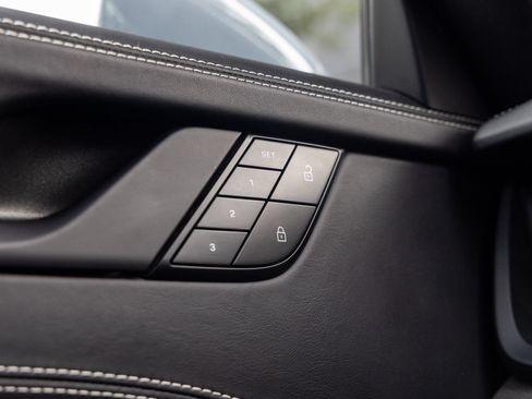 Certified 2023 Porsche 911 Carrera GTS RWD image 18