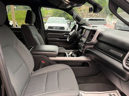 Used 2022 RAM 1500 Big Horn AWD/4WD image 22