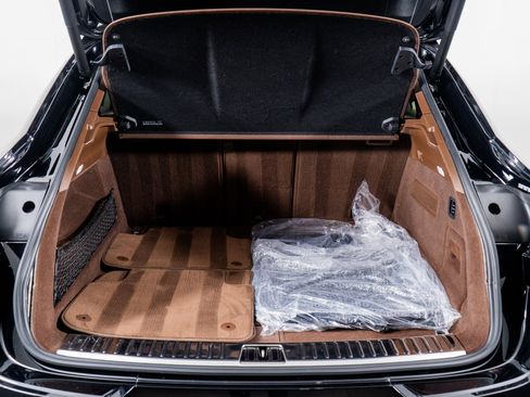 Used 2023 Porsche Cayenne Turbo image 55