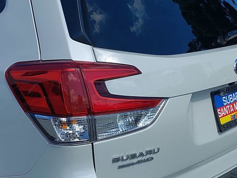 Certified 2023 Subaru Forester Premium AWD/4WD image 32