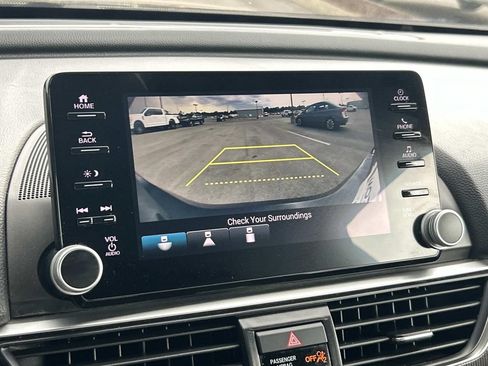 Used 2022 Honda Accord Sport image 21