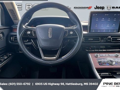 Used 2023 Lincoln Aviator Reserve w/ Elements Package Plus image 7