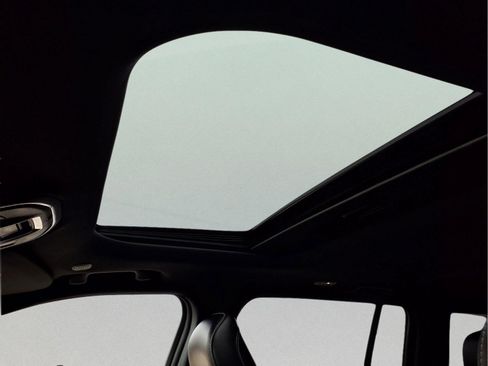 Used 2023 Jeep Grand Cherokee Altitude RWD image 20