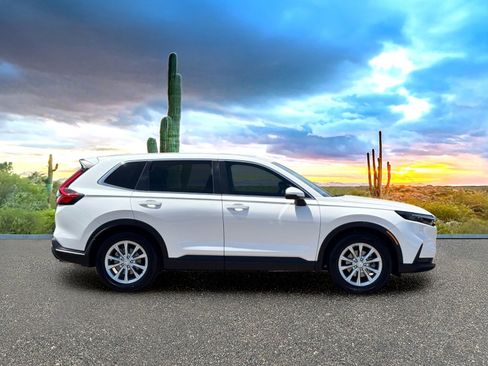 Used 2024 Honda CR-V EX-L image 6
