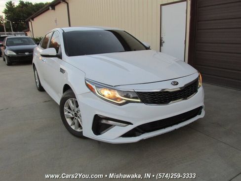 Used 2019 Kia Optima LX image 1