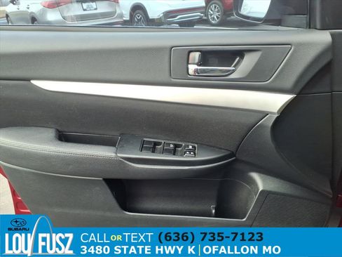 Used 2012 Subaru Outback 2.5i w/ Alloy Wheel Pkg image 22