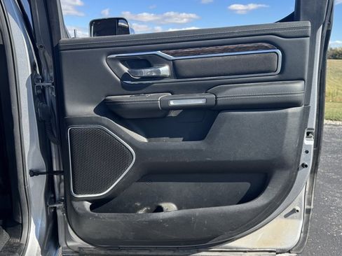 Used 2019 RAM 1500 Laramie w/ Trailer Tow Group image 19