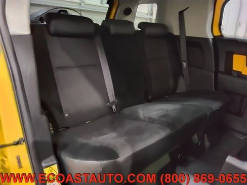 Used 2007 Toyota FJ Cruiser 4WD image 15