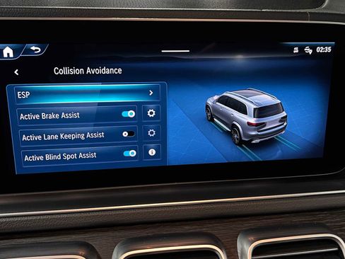 Certified 2025 Mercedes-Benz GLS 450 4MATIC image 39