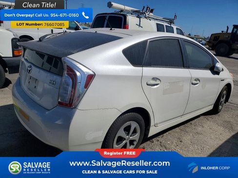 Used 2013 Toyota Prius Two image 4