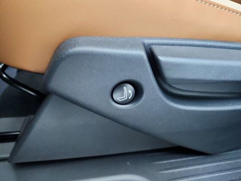 New 2026 Nissan Pathfinder Platinum image 43